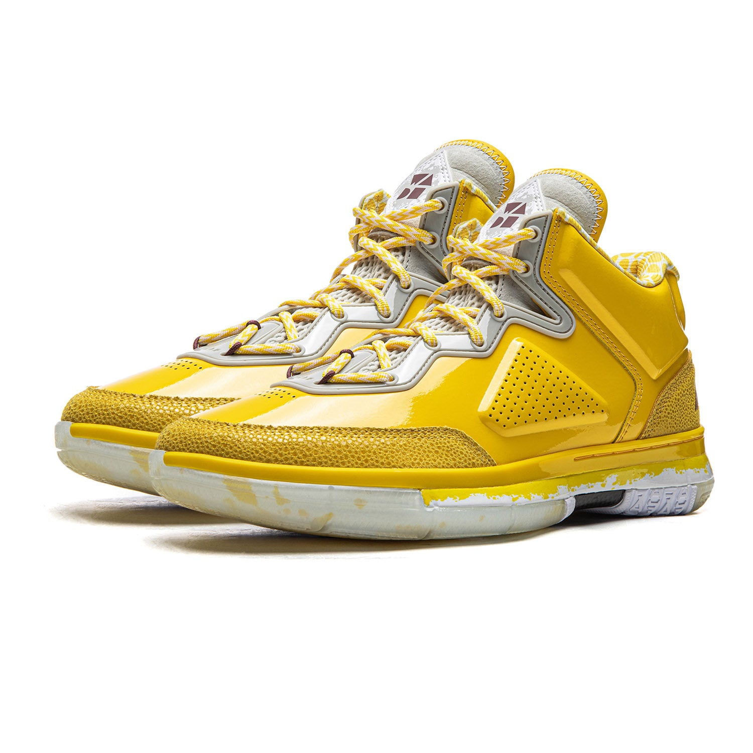 Way of Wade 1 「イエローアカエイ」｜ウェイドバッシュ｜LINING