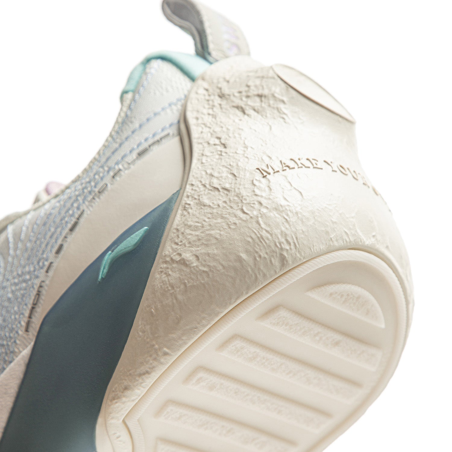 Wade All City 13 「綿菓子」 バスケットシューズ バッシュ WADE ALL CITY 13 綿菓子 ウェイド