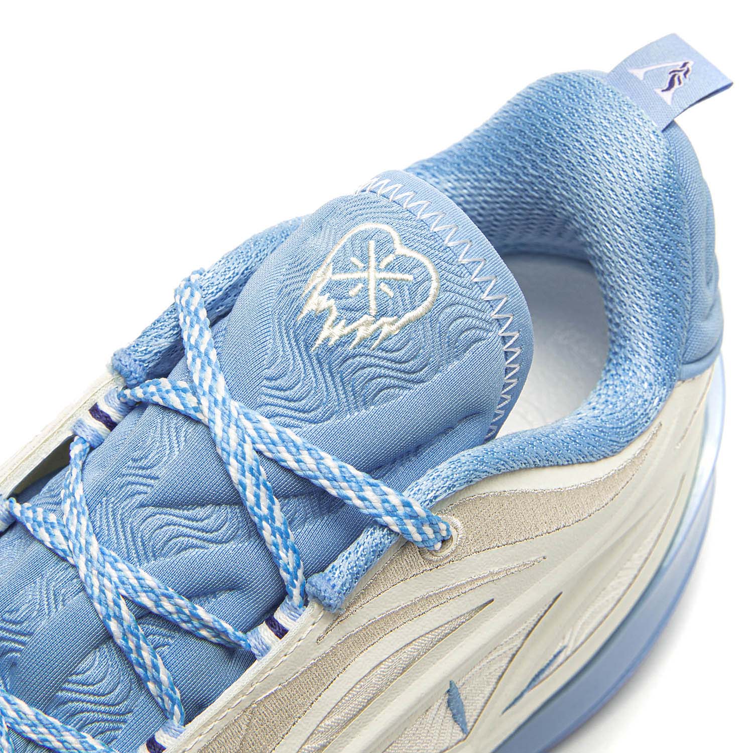 Wade 808 5 Ultra V2 「アイスホワイト」｜リーニンバッシュ｜LINING