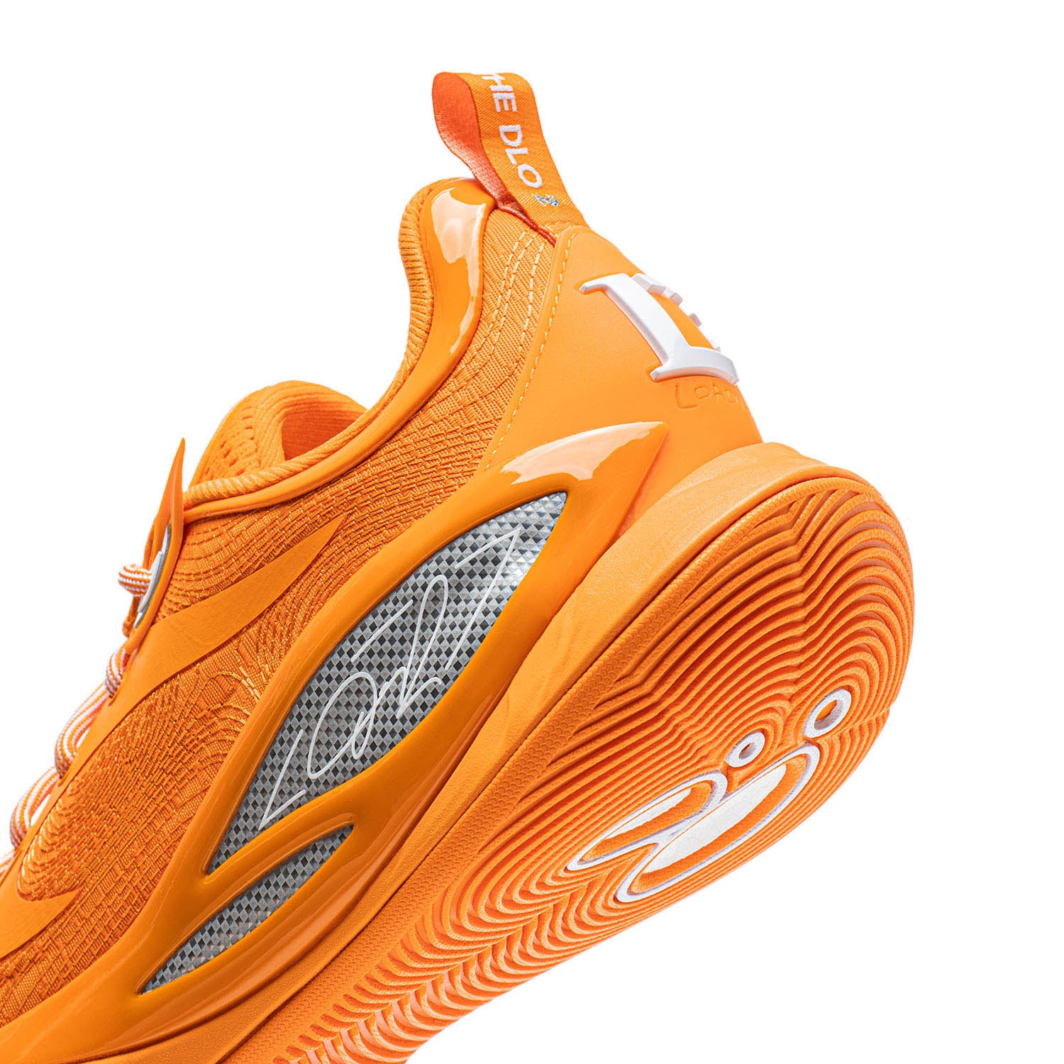 日本未発売 WOW The Dlo2 オレンジ US 9.5 Dlo 2「オレンジ」｜バスケットボールシューズ｜Way of Wade｜ディロー